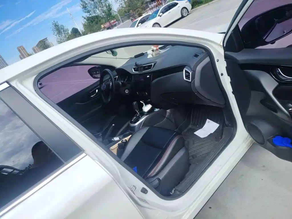 Nissan Qashqai — миниатюра 19