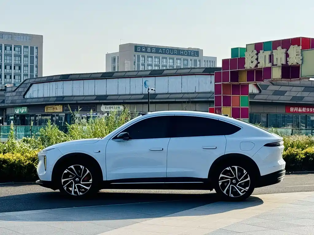 NIO EC6 — миниатюра 4