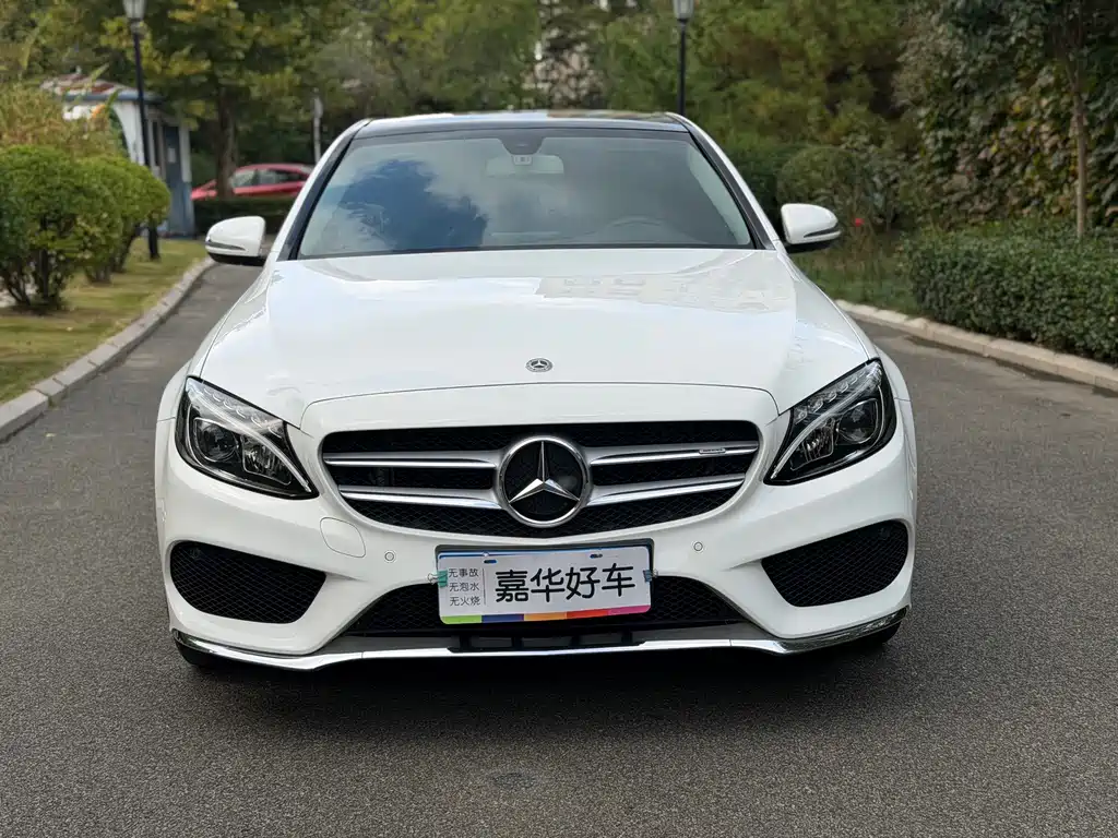 Mercedes-Benz C-Class — миниатюра 2
