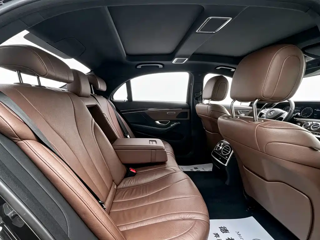 Mercedes-Benz S-Class — миниатюра 9