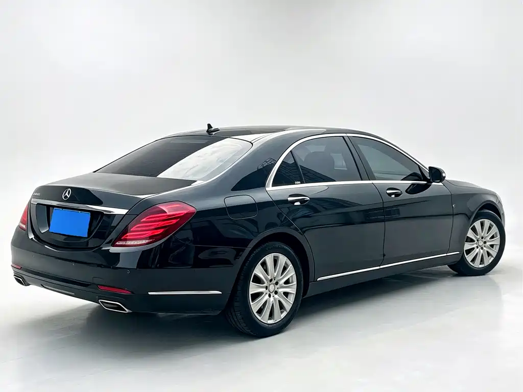 Mercedes-Benz S-Class — миниатюра 6