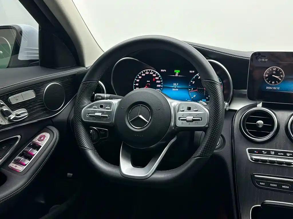 Mercedes-Benz C-Class — миниатюра 22