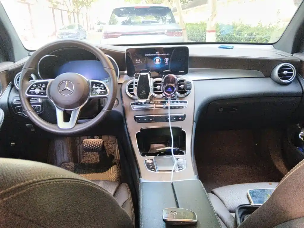 Mercedes-Benz GLC — миниатюра 10