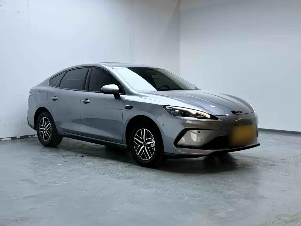 BYD Seal 05 DM-i — миниатюра 4