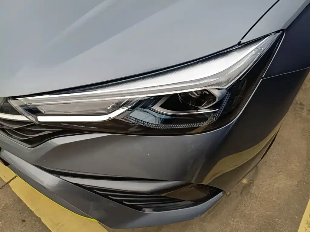 Roewe i5 — миниатюра 24