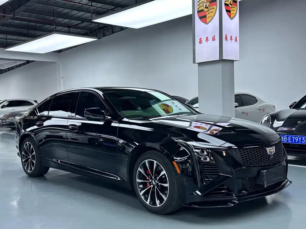 Cadillac CT5 — миниатюра 3