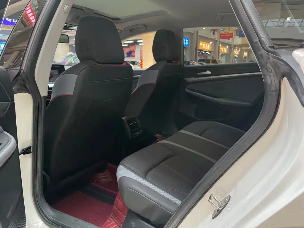 Volkswagen Lamando — миниатюра 11