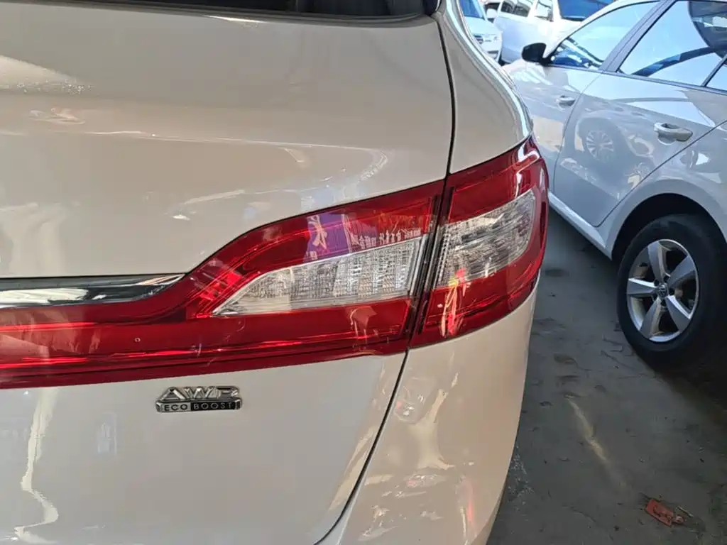 Lincoln MKX — миниатюра 8