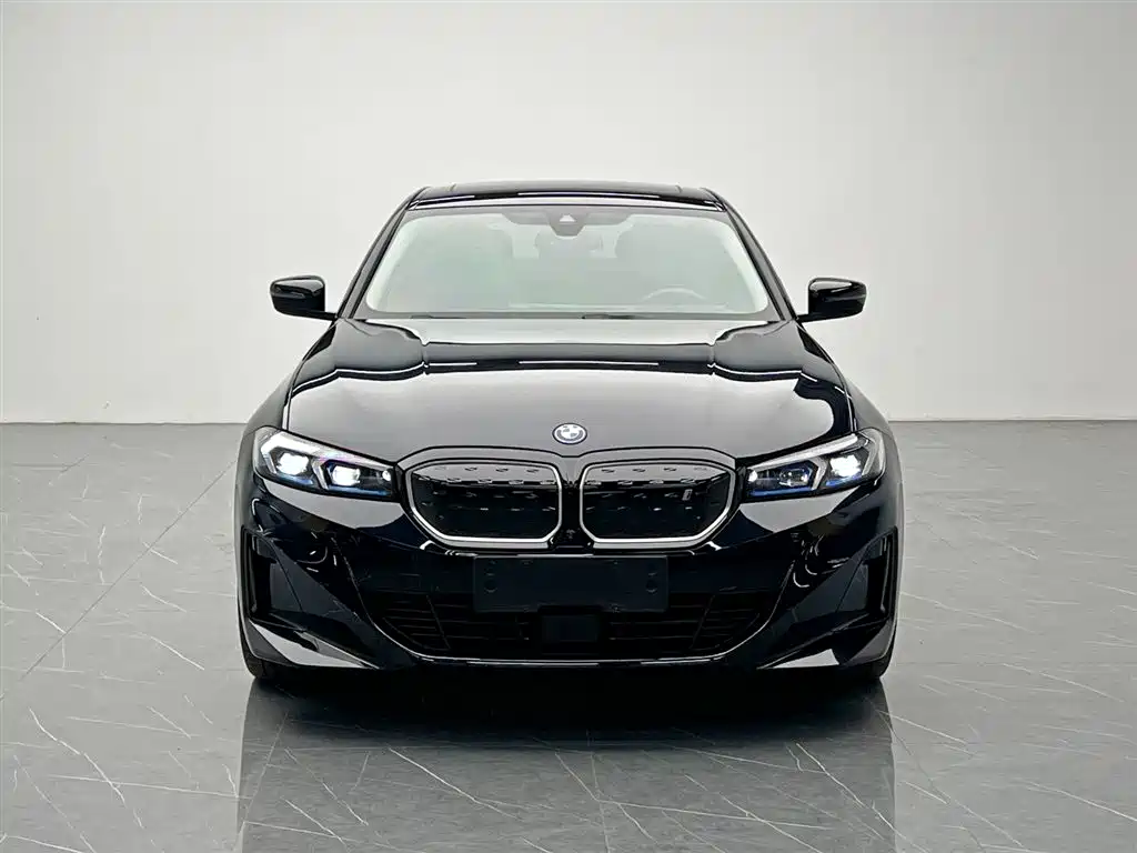 BMW i3 2023 eDrive 40 L Sport