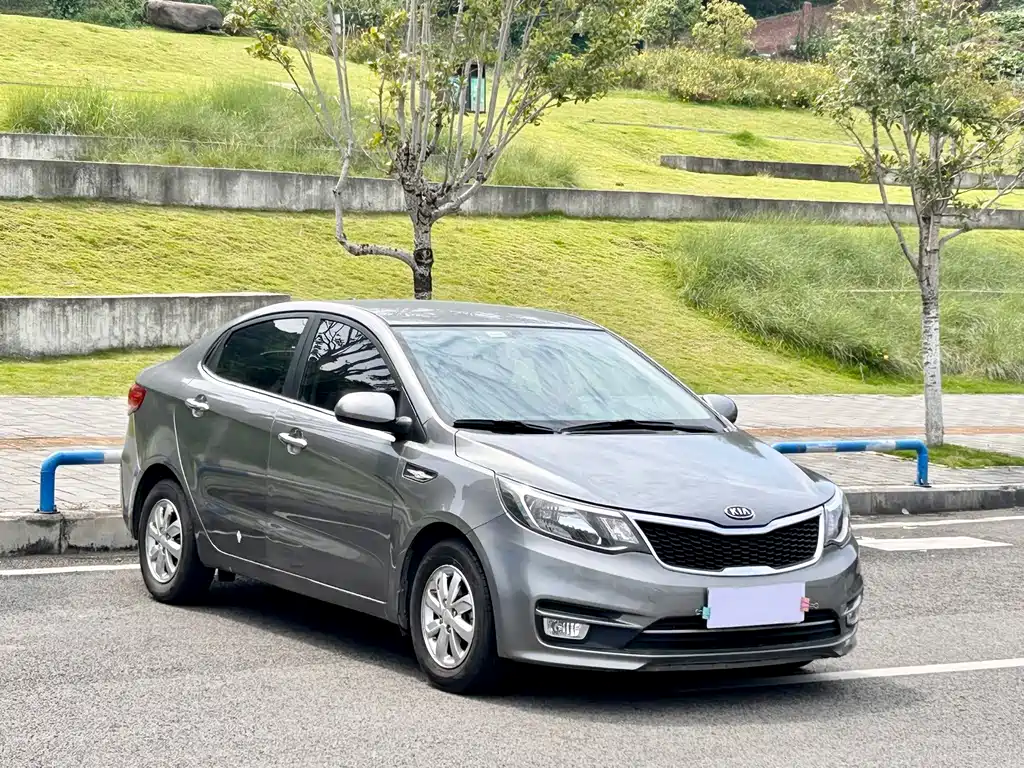 Kia K2 — миниатюра 3