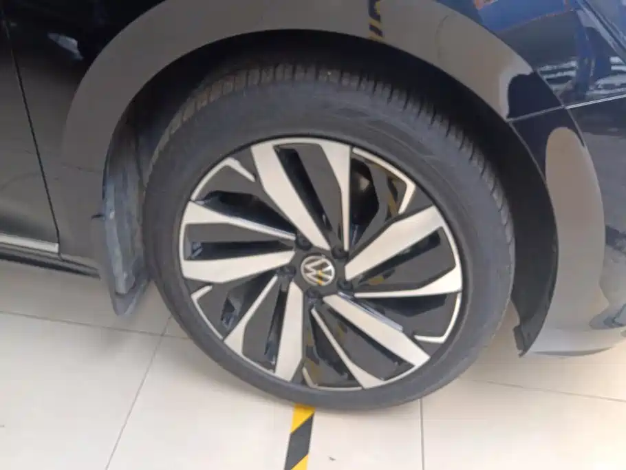 Volkswagen Passat — миниатюра 6