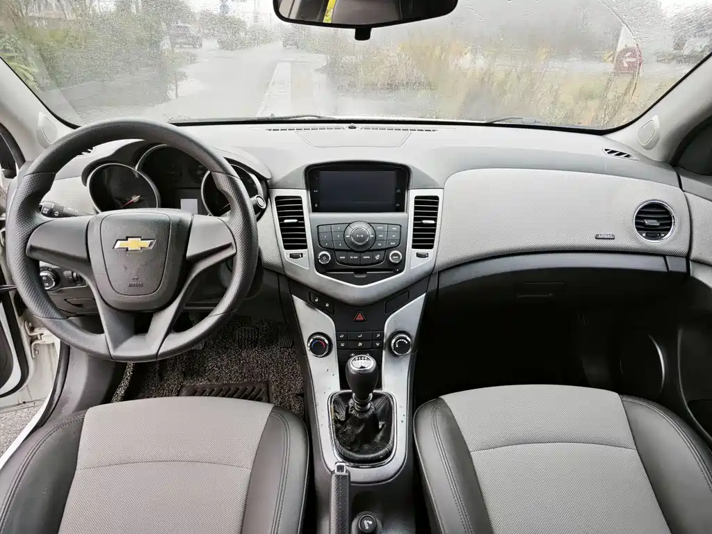 Chevrolet Cruze 2012 1.6L SE MT