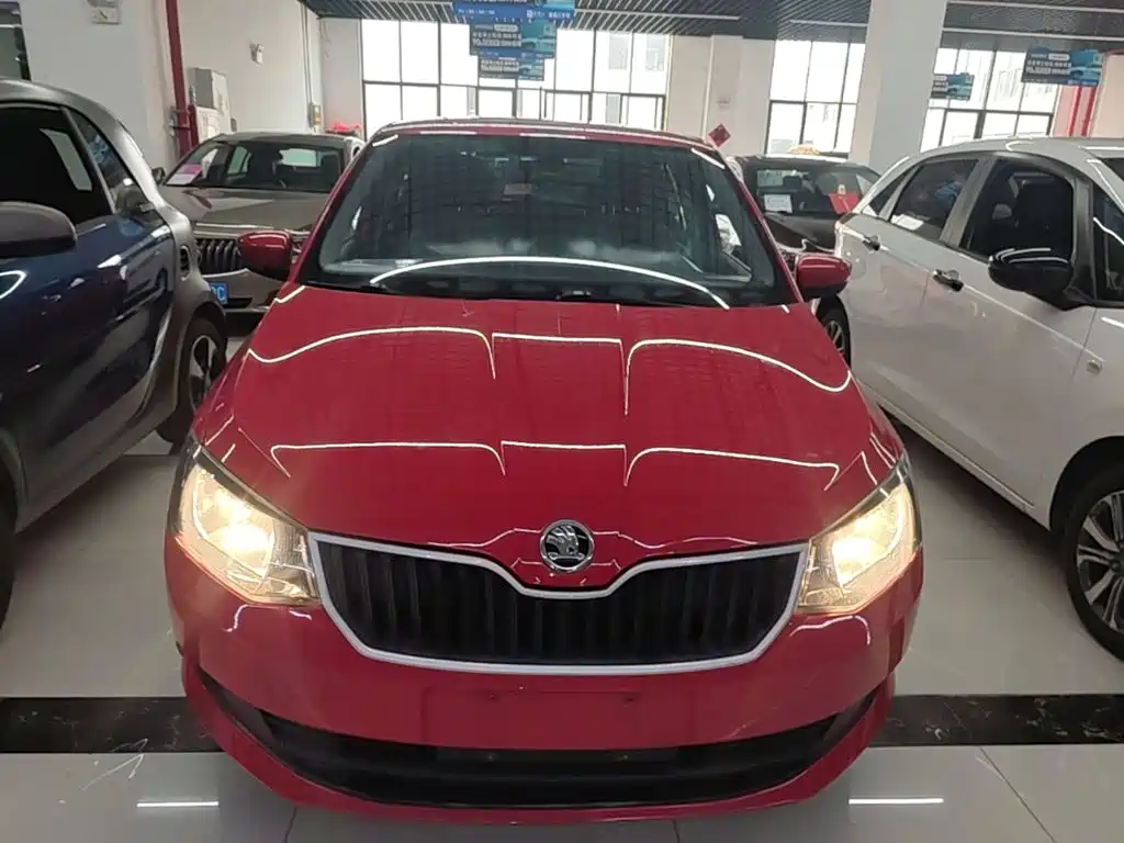 Skoda Fabia — миниатюра 3