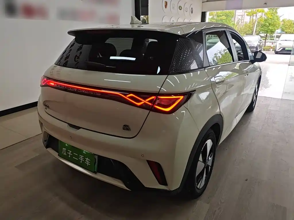 BYD Dolphin — миниатюра 7