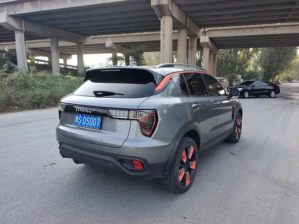 Lynk & Co 01 — миниатюра 4