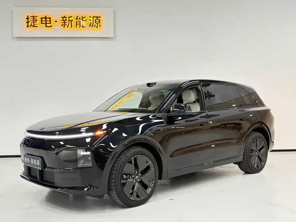 Li Auto Li L6 2025