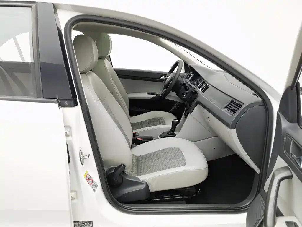 Skoda Rapid — миниатюра 23