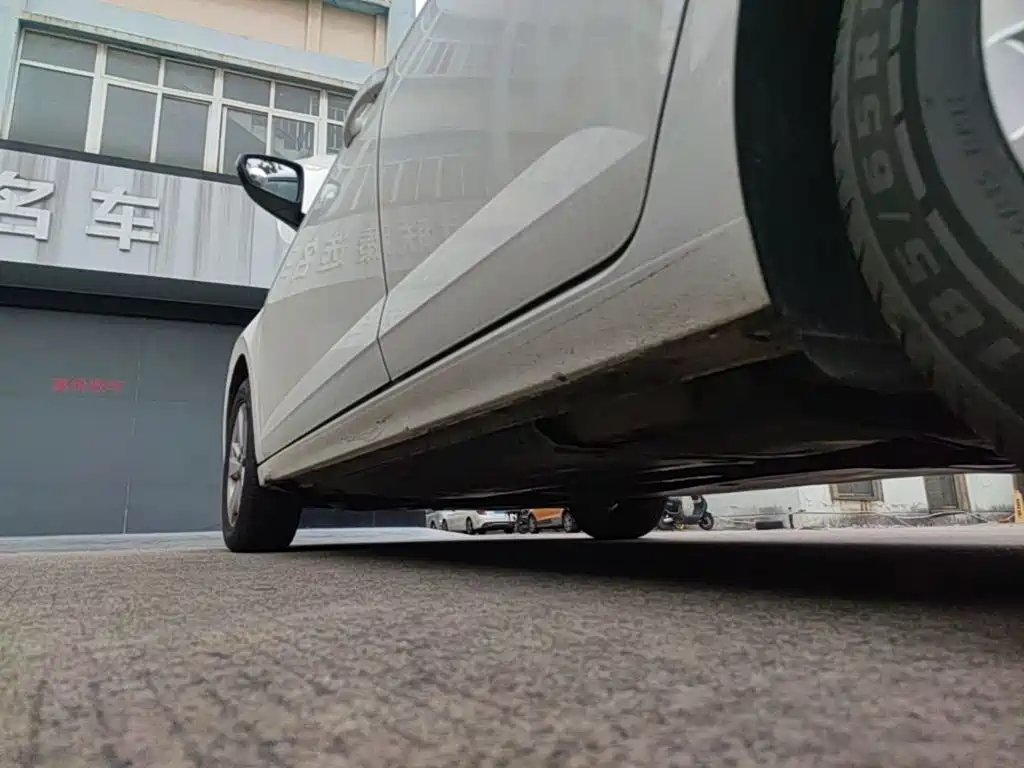 Volkswagen Polo — миниатюра 22