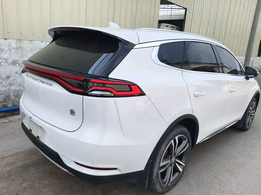 BYD Tang — миниатюра 7