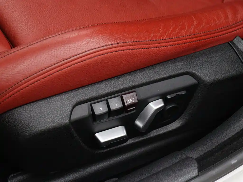 BMW 4 Series — миниатюра 4