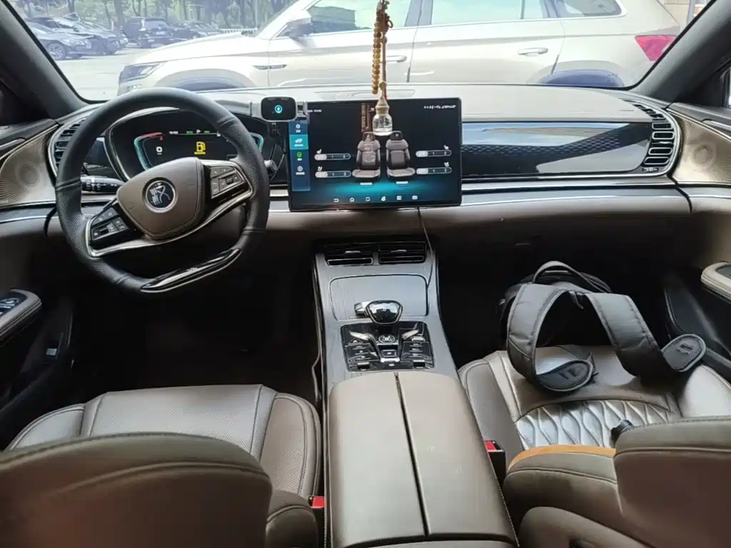 BYD Han — миниатюра 10