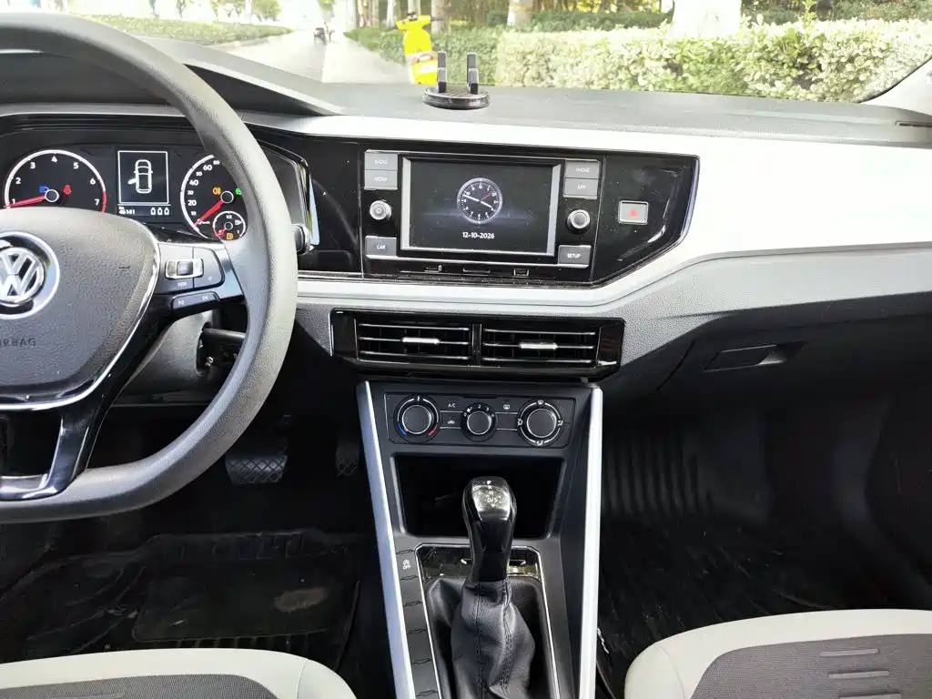 Volkswagen Polo — миниатюра 13