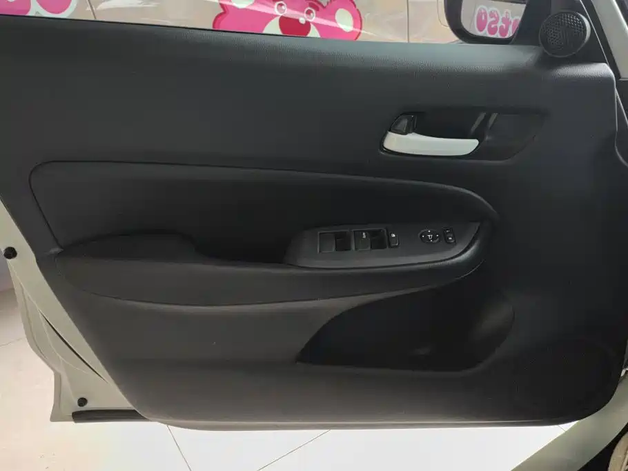 Honda Fit — миниатюра 7