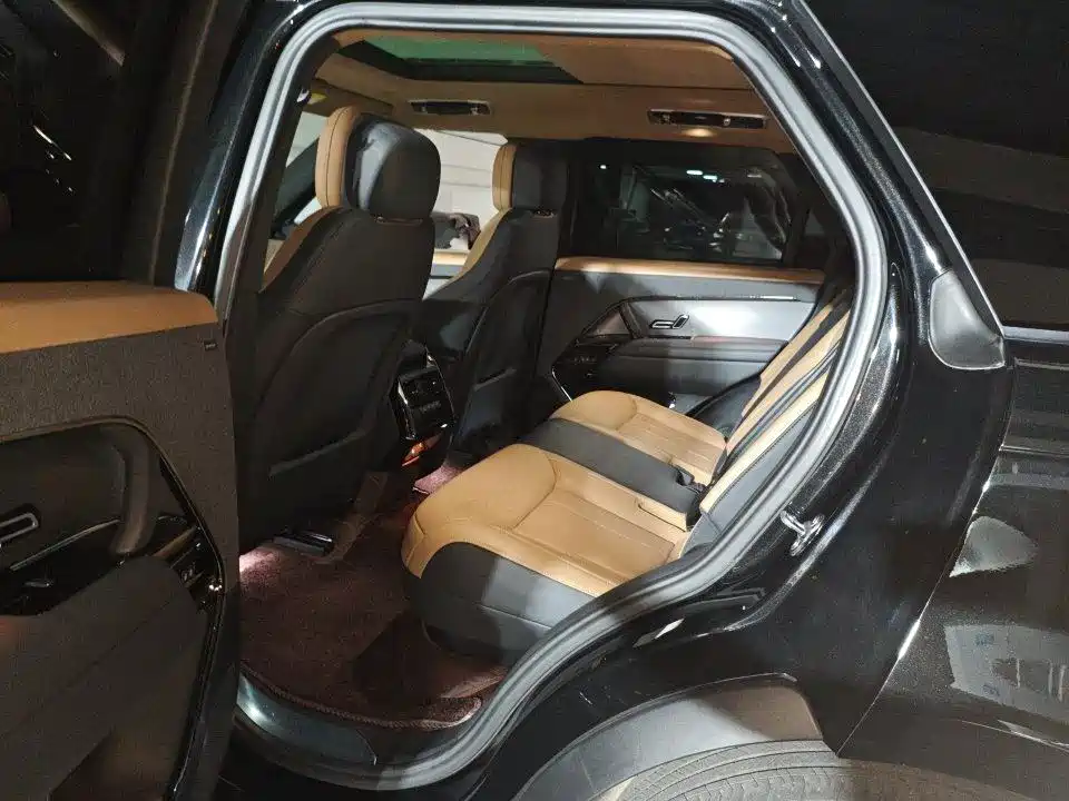 Land Rover Sport — миниатюра 7