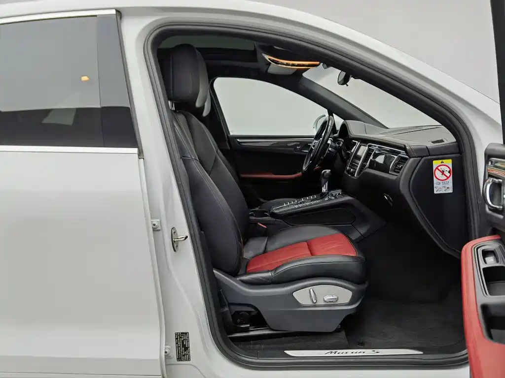 Porsche Macan — миниатюра 23