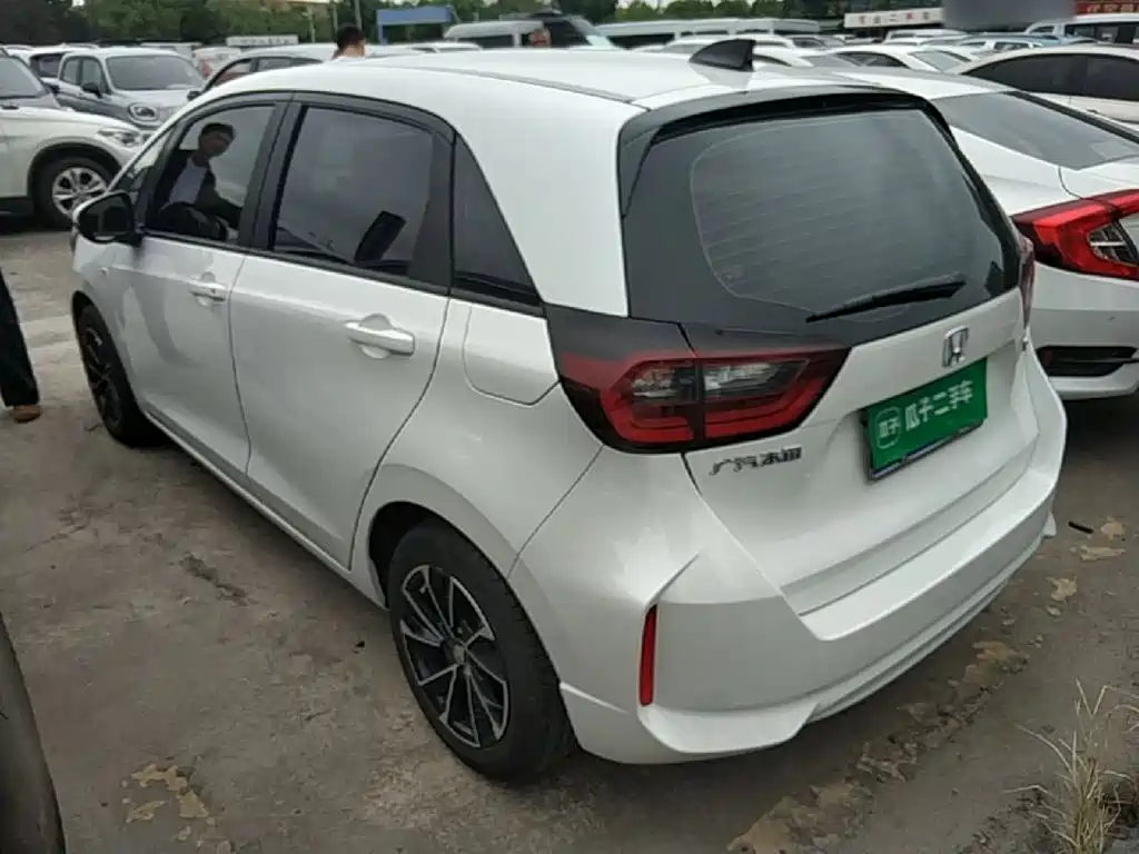 Honda Fit — миниатюра 5