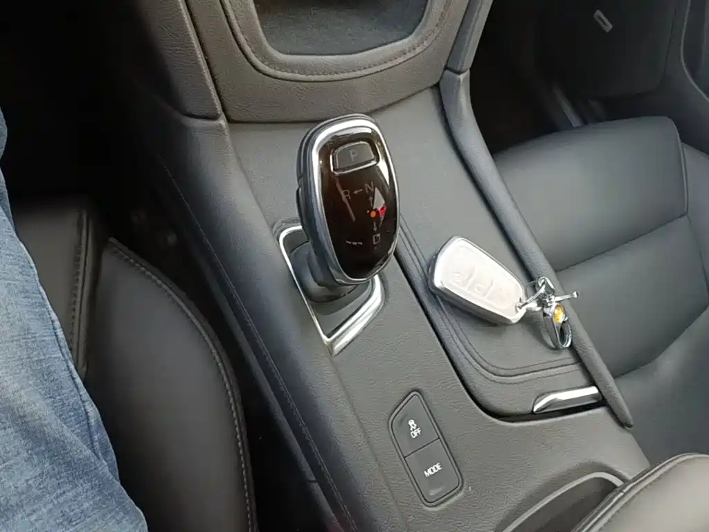 Cadillac XT5 — миниатюра 14