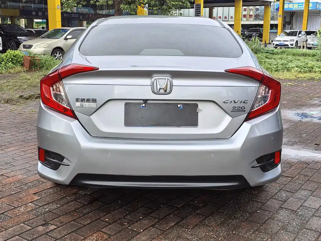 Honda Civic — миниатюра 5