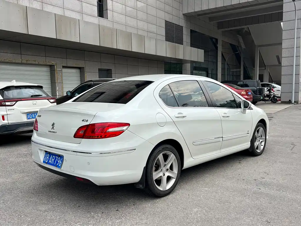 Peugeot 408 — миниатюра 6
