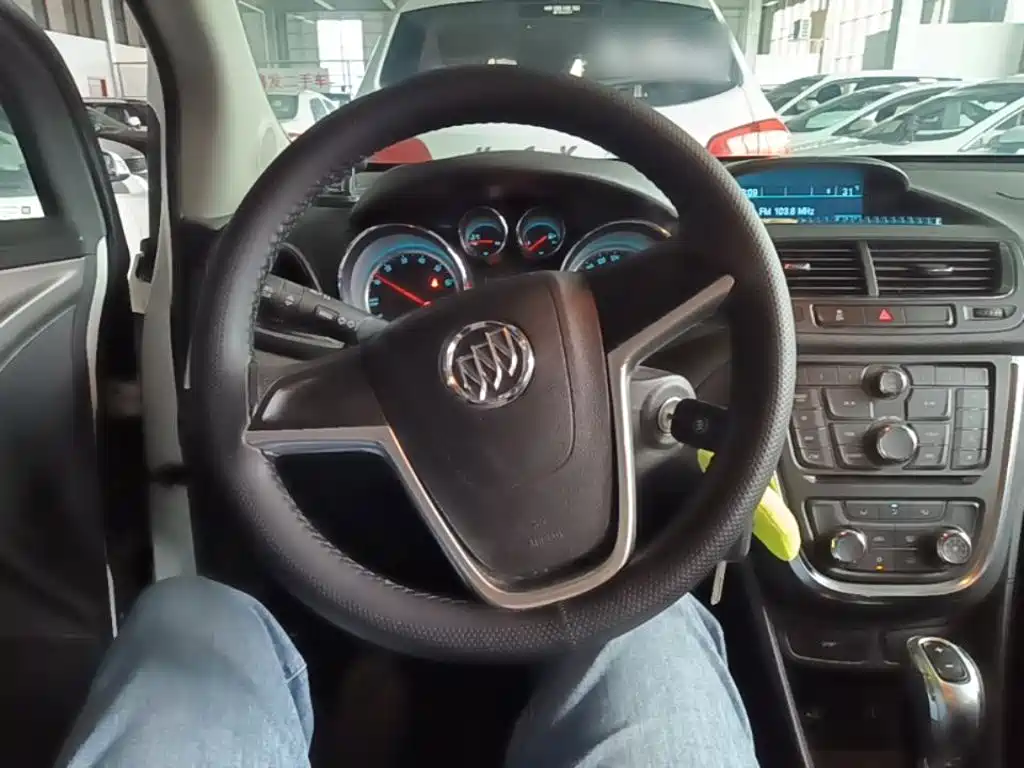 Buick Encore — миниатюра 11