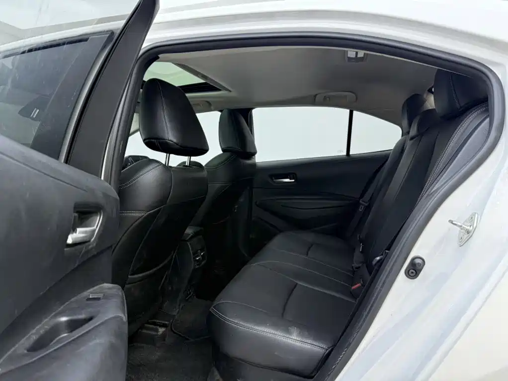 Toyota Corolla — миниатюра 16