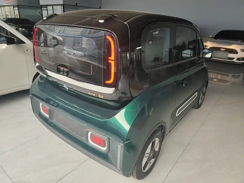 Baojun KiWi EV — миниатюра 7