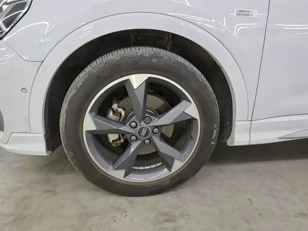 Audi Q3 — миниатюра 23