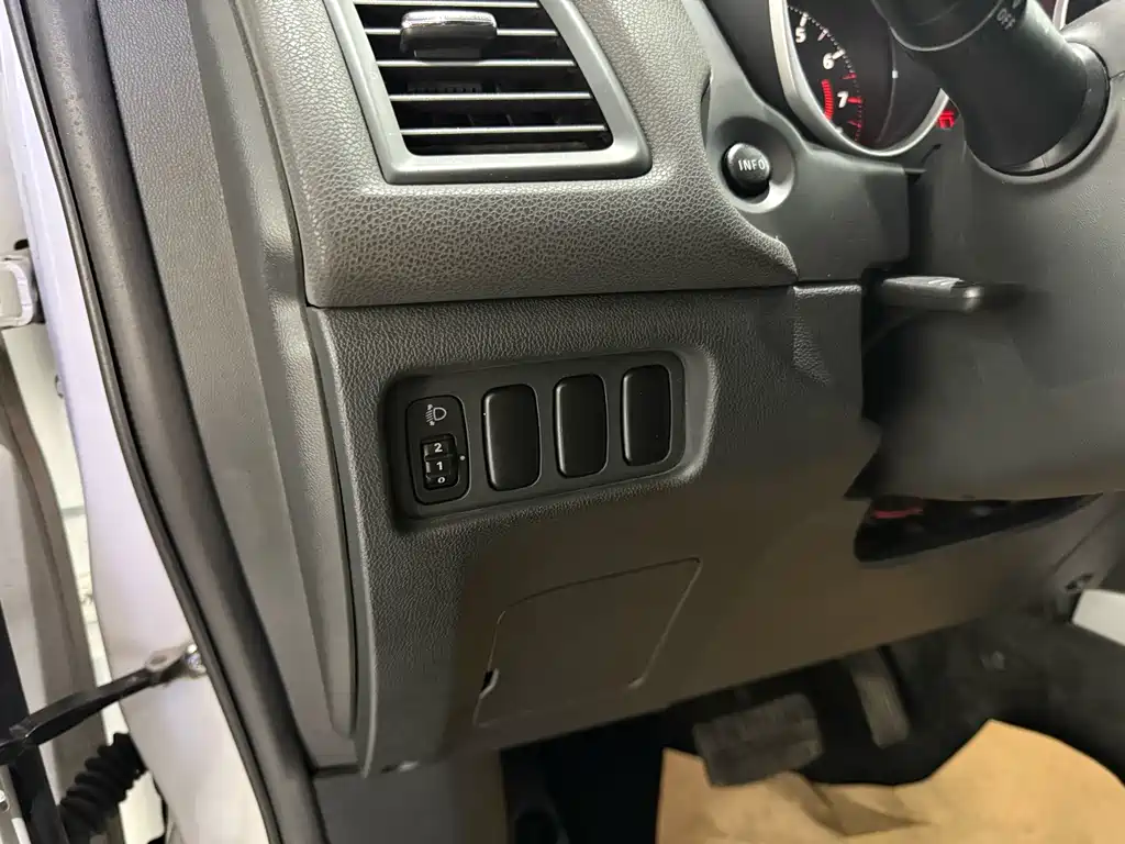 Mitsubishi ASX — миниатюра 15