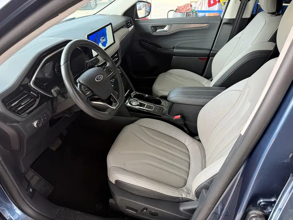 Ford Escape — миниатюра 4