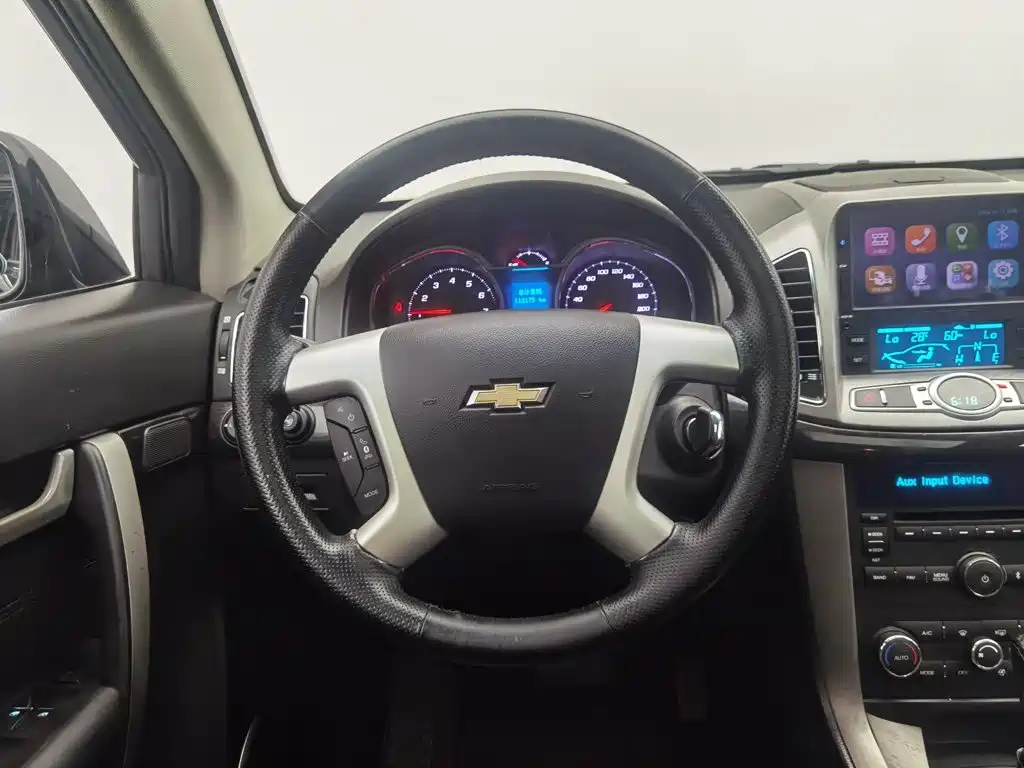 Chevrolet Captiva — миниатюра 11