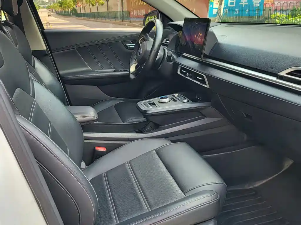 BYD e2 — миниатюра 6