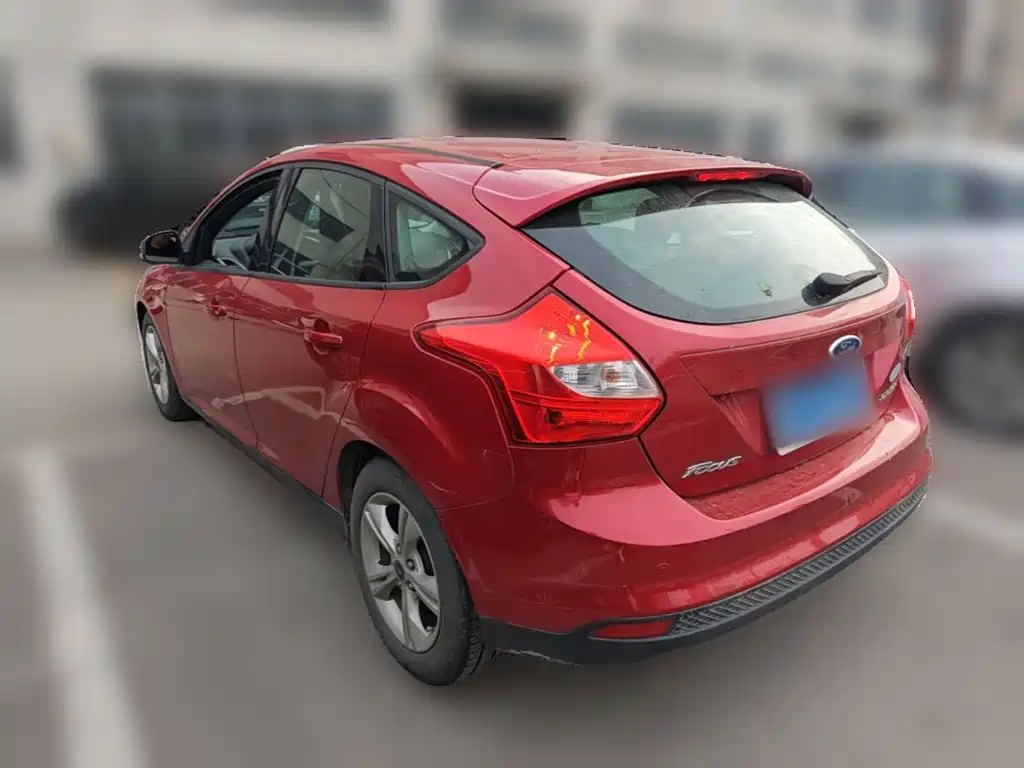 Ford Focus — миниатюра 7