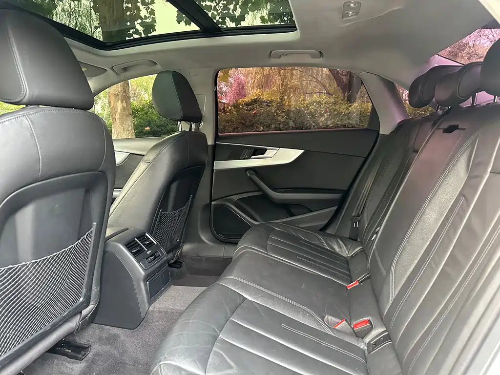 Audi A4L — миниатюра 15