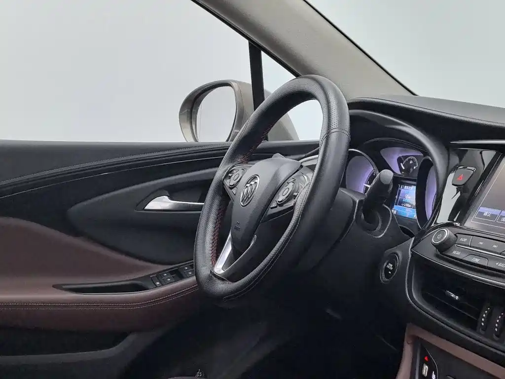 Buick Envision Plus — миниатюра 22