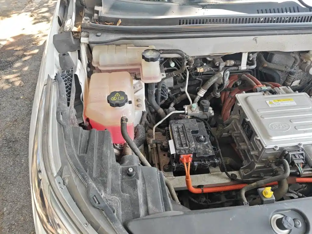 BYD Yuan Pro — миниатюра 21