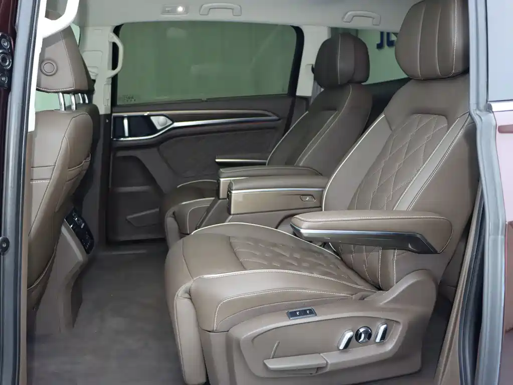 Volkswagen Viloran — миниатюра 15