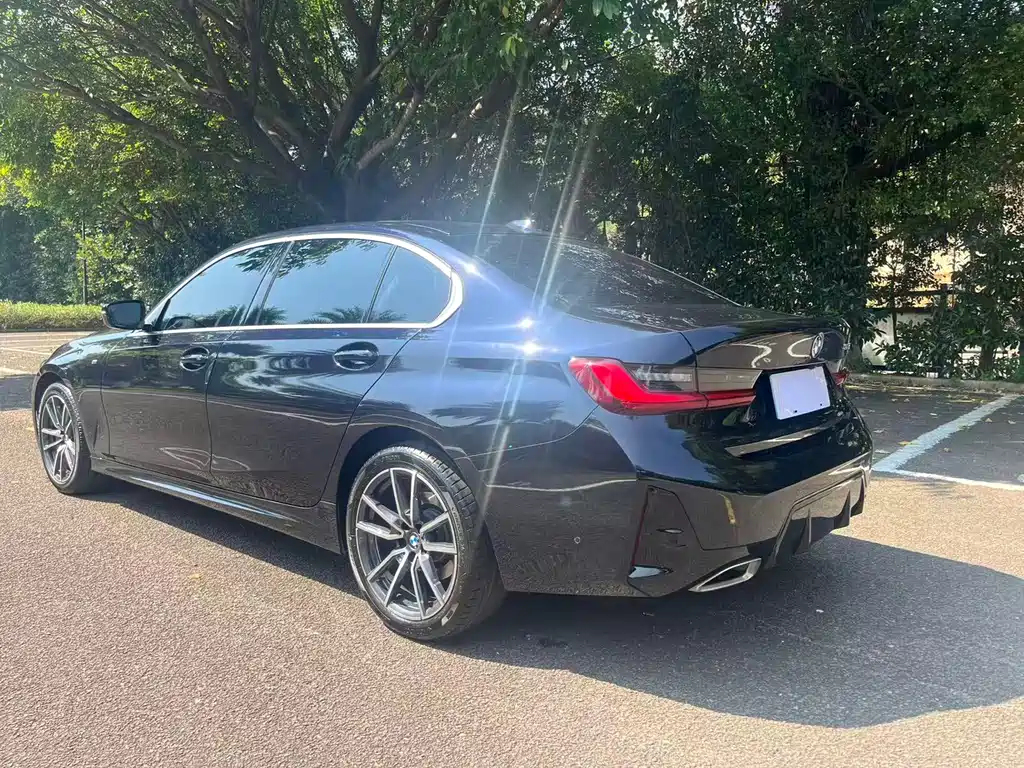 BMW 3 Series — миниатюра 7