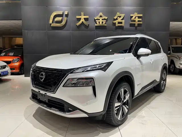 NISSAN QIJUN 2023