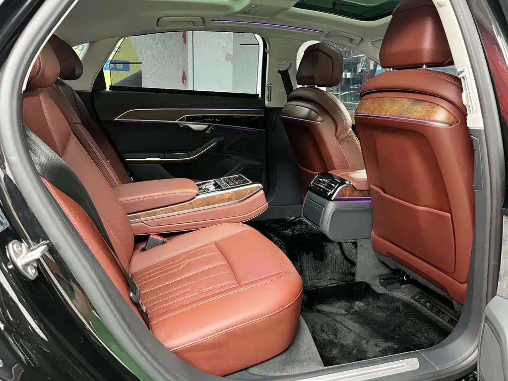 Audi A8 — миниатюра 21