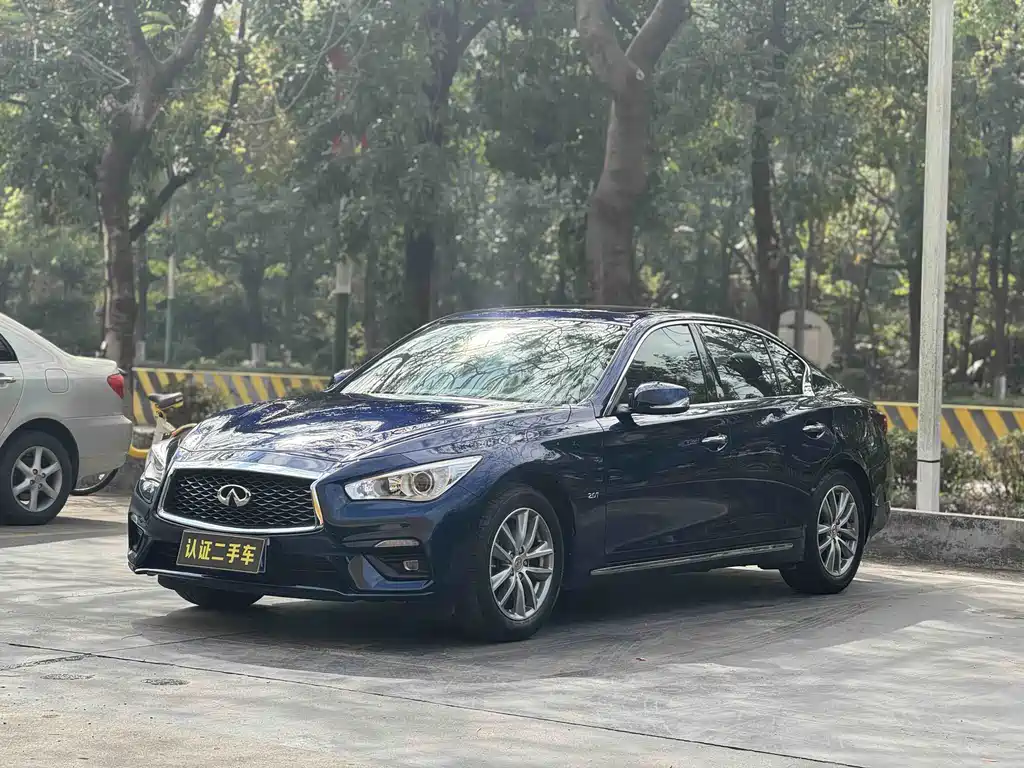 Infiniti Q50L 2019